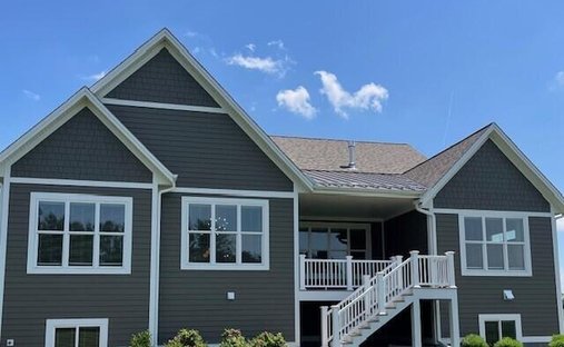House in Menomonee Falls, Wisconsin, United States 1