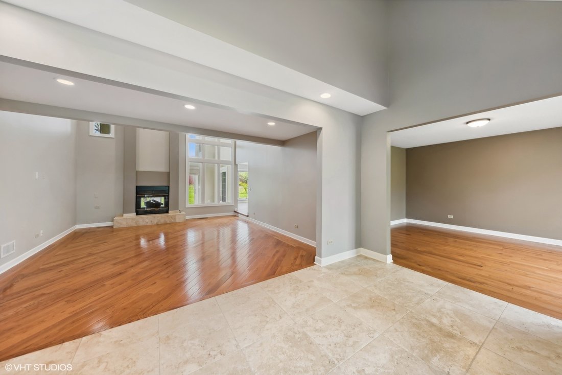 House in Green Oaks, Illinois, United States 5 - 18459579