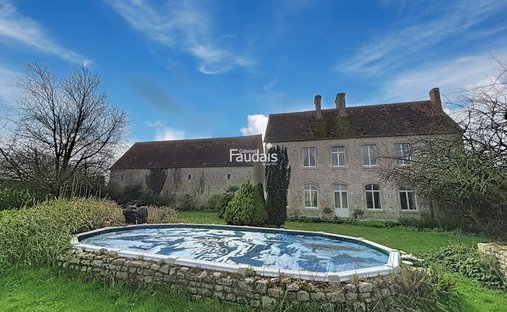 Casa a Picauville, Normandia, Francia 1