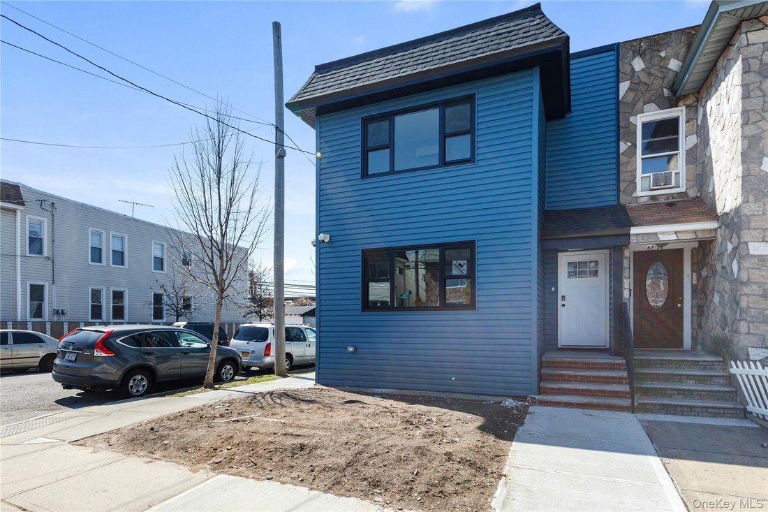 House in New York, New York, United States 1 - 18468717