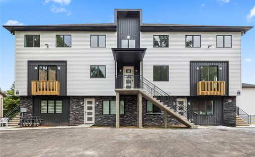 Condo in Airmont, New York, United States 1