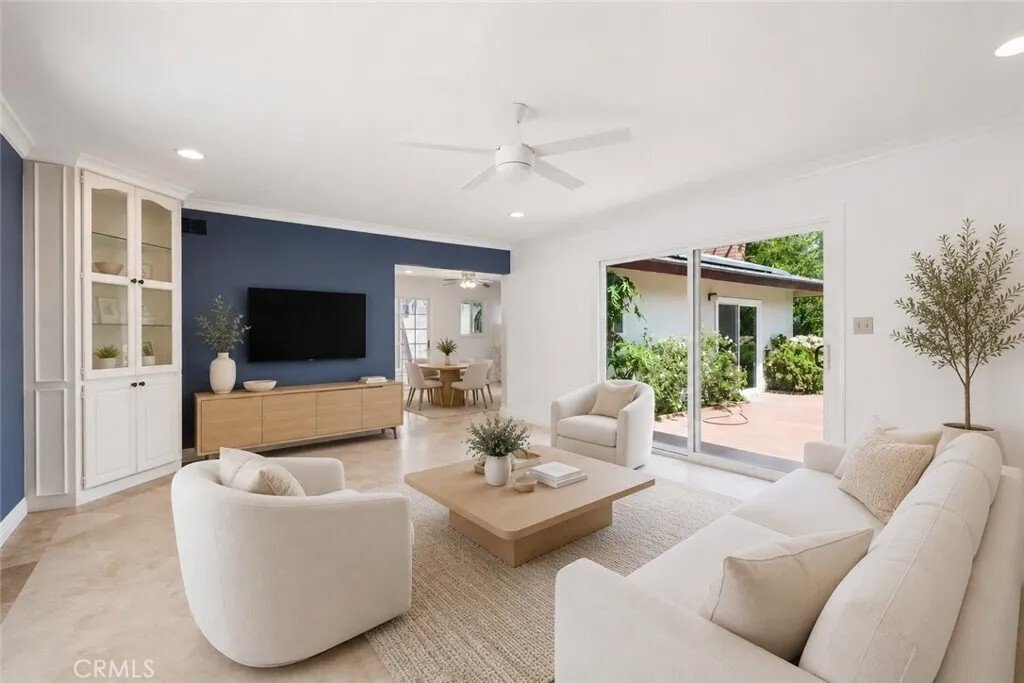 House in Santa Ana, California, United States 5 - 18459143
