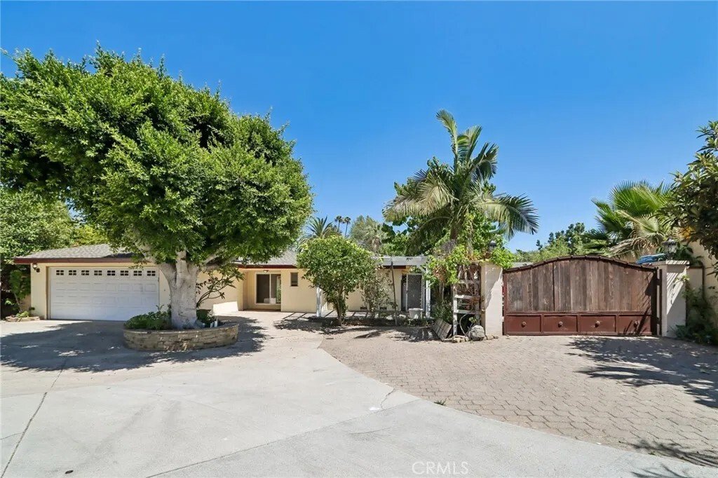 House in Santa Ana, California, United States 3 - 18459143