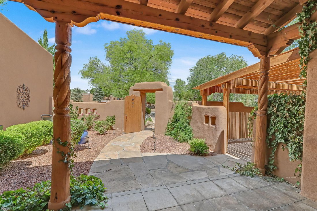 House in Corrales, New Mexico, United States 4 - 18459004