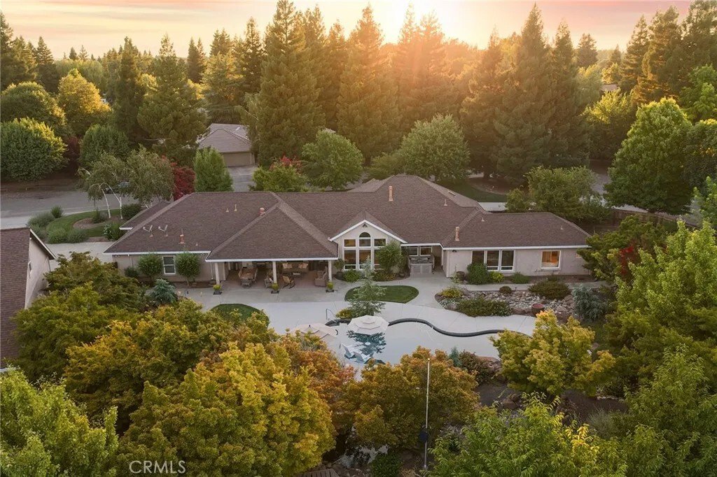 House in Chico, California, United States 3 - 18459162