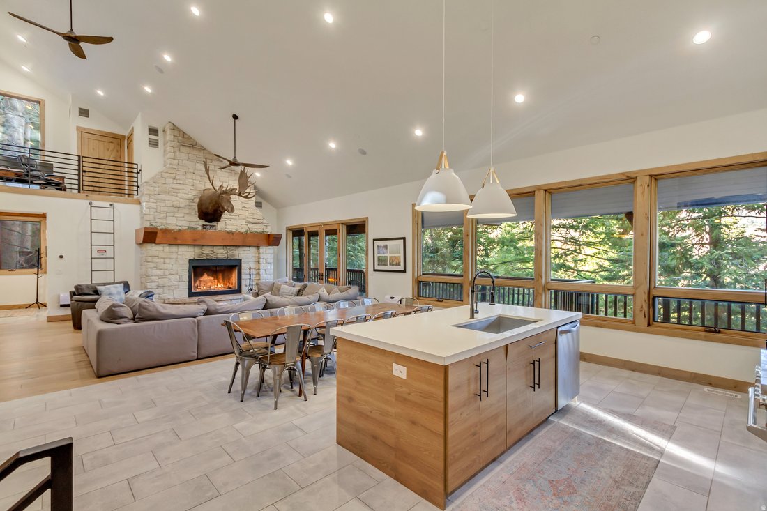 House in Provo, Utah, United States 4 - 18459350