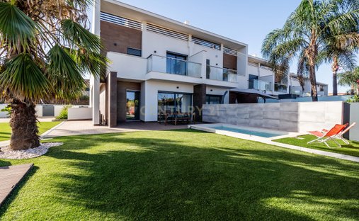 Villa in Ferreiras, Algarve, Portugal 1