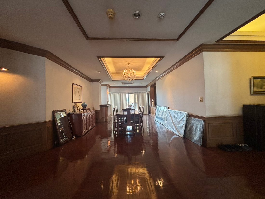 Condo in Phra Khanong Nuea, Bangkok, Thailand 2 - 18463964
