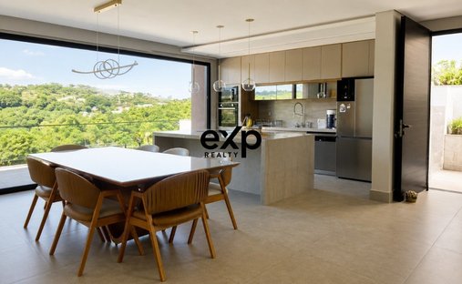 Maison à Louveira, São Paulo, Brésil 1