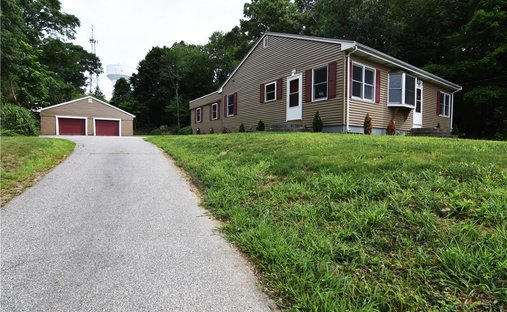 Casa a Woonsocket, Rhode Island, Stati Uniti 1