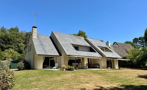 House in Saint-André-des-Eaux, Pays de la Loire, France 1