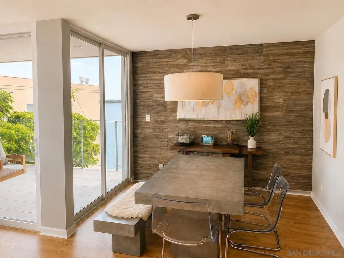 Condo in San Diego, California, United States 3 - 18459188