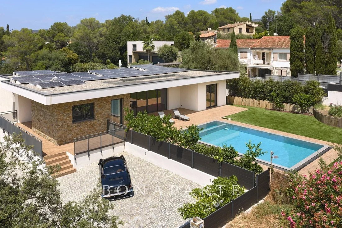 Villa in Counillier Valescure, Frejus, France 2 - 18055721