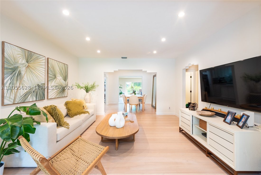 House in Miami, Florida, United States 5 - 18459409