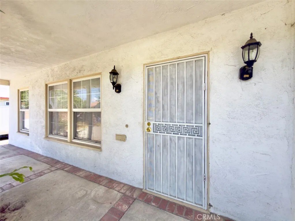 House in San Fernando, California, United States 2 - 17755085