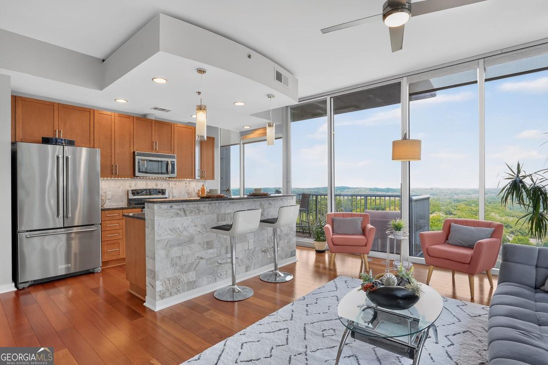 Condo in Atlanta, Georgia, United States 3 - 18453439