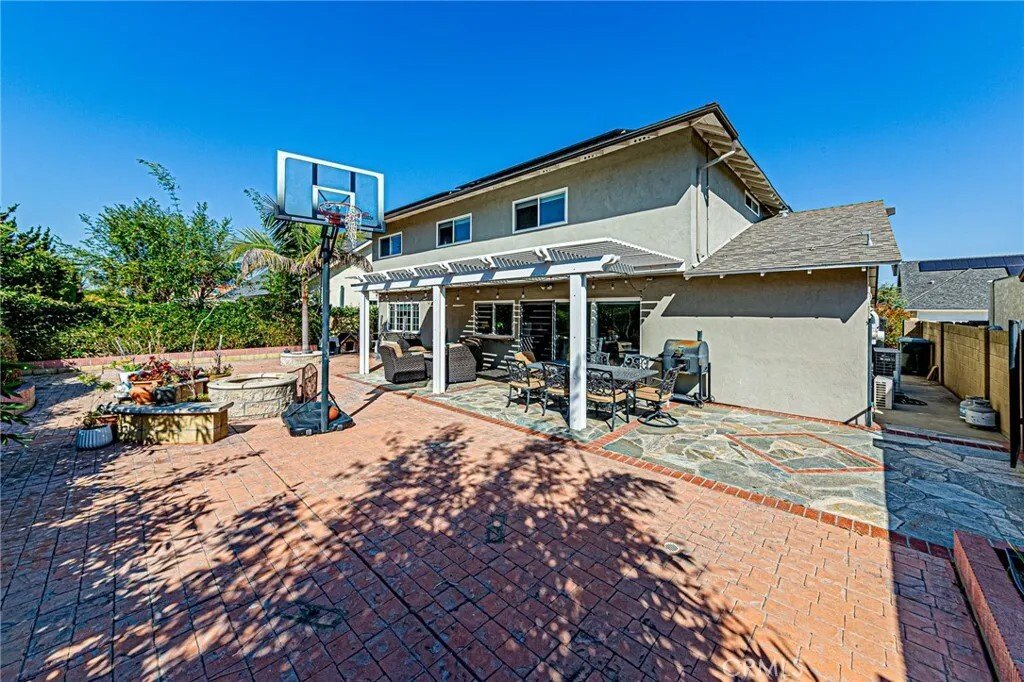 Condo in Cypress, California, United States 3 - 17574193