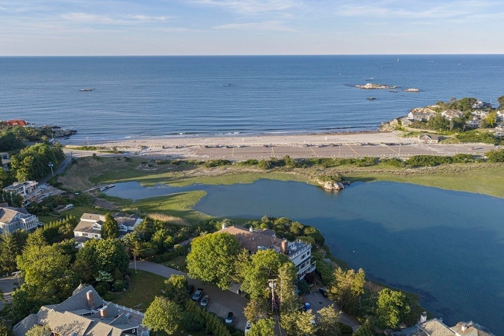 Condo in Cohasset, Massachusetts, United States 4 - 18198992