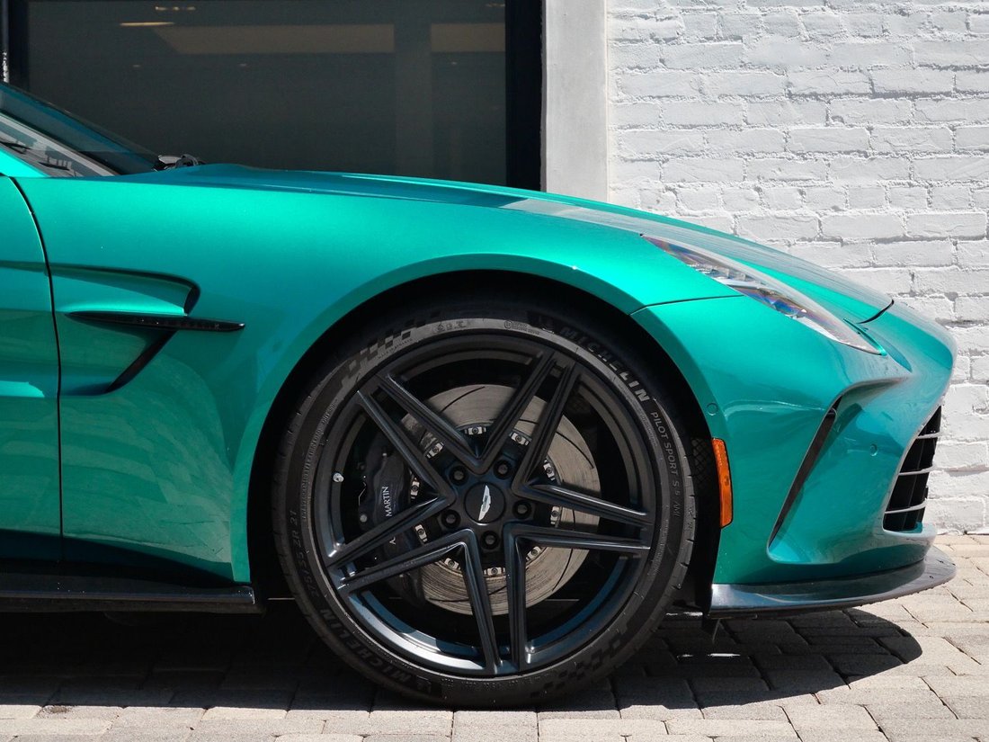 Coupe in Beverly Hills, CA, United States 4 - 18465549