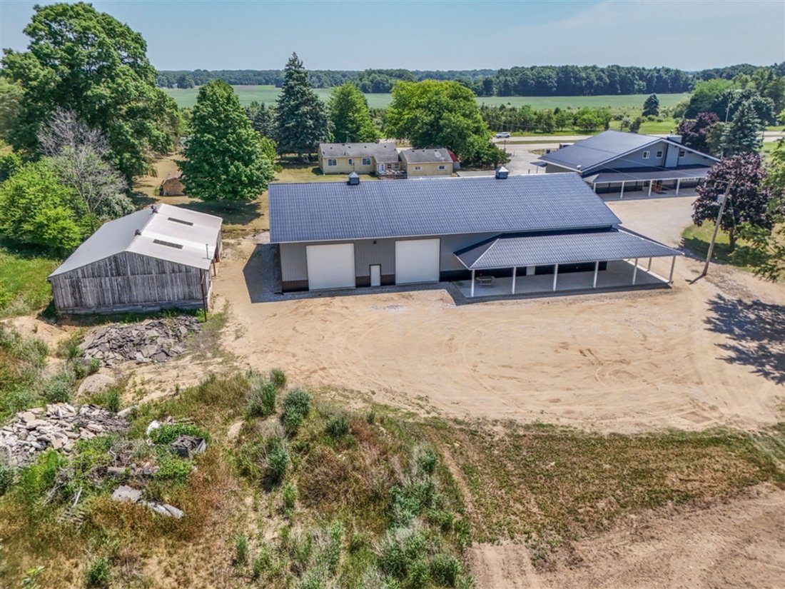 House in Saint Johns, Michigan, United States 3 - 18466398