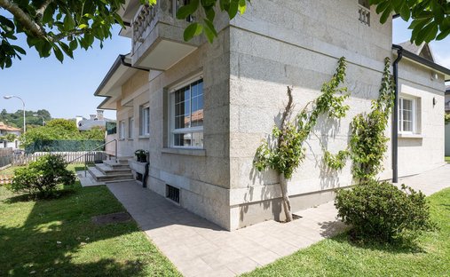 Villa à Navia, Vigo, Espagne 1