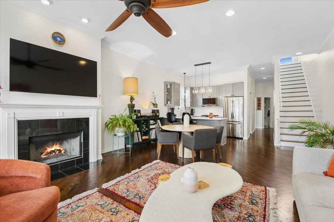 Condo in Chicago, Illinois, United States 4 - 18456255