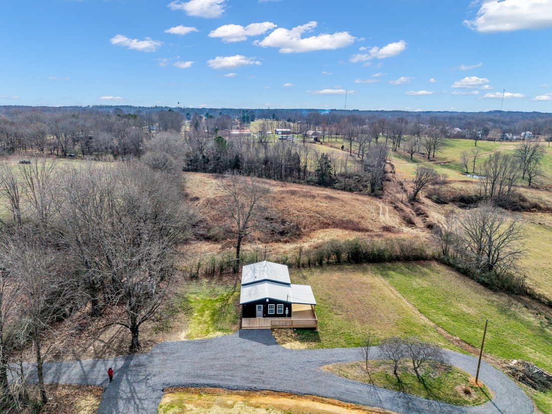 House in Bon Aqua, Tennessee, United States 4 - 18459829