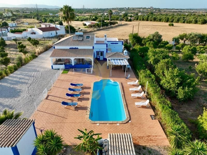 Villa in Lagoa e Carvoeiro, Algarve, Portugal 5 - 18463588