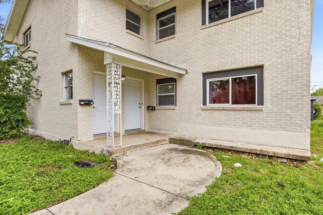 House in San Antonio, Texas, United States 5 - 18459433