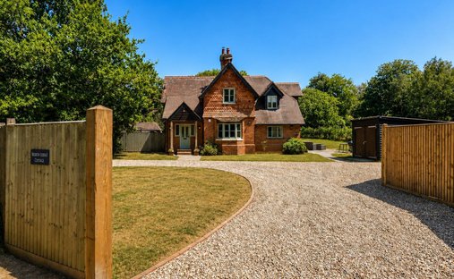 House in Balcombe, England 1