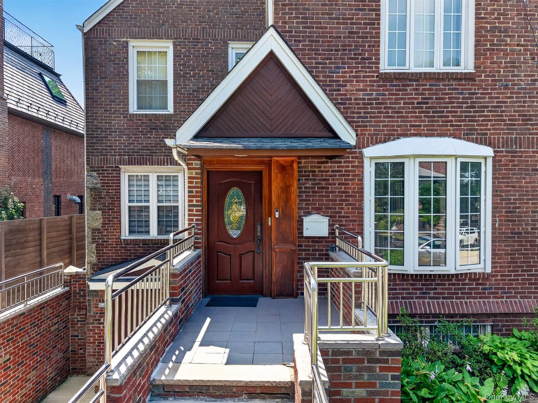 House in New York, New York, United States 4 - 18465674