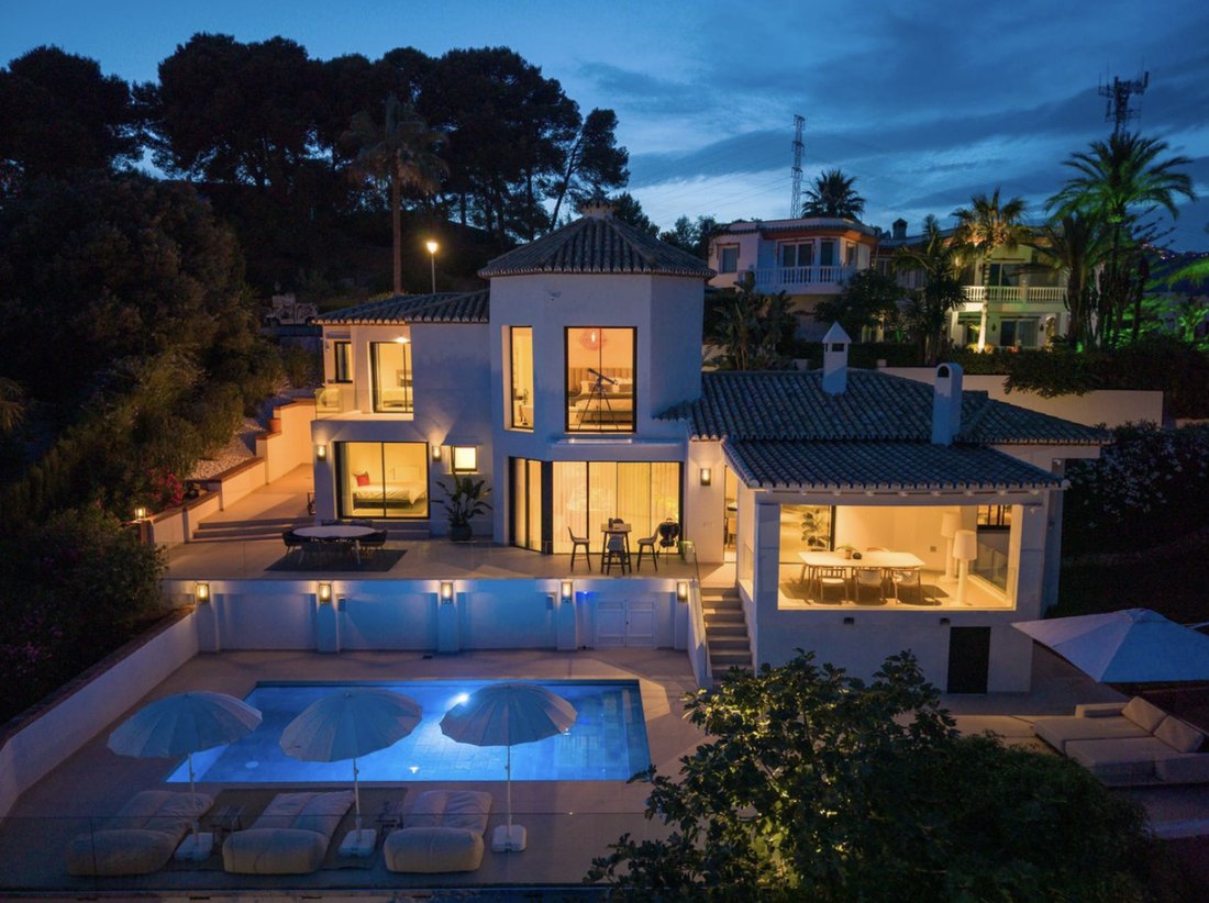 Villa en Elviria-Cabopino, Marbella, España 2 - 18468315