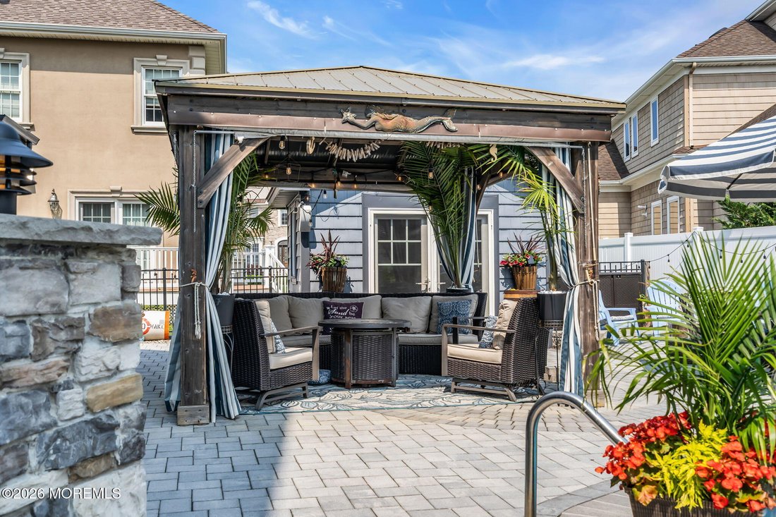 House in Toms River, New Jersey, United States 5 - 18466431