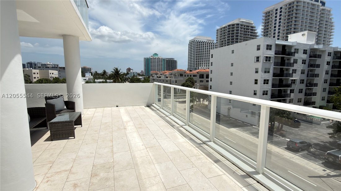 Condo in Fort Lauderdale, Florida, United States 1 - 18459391