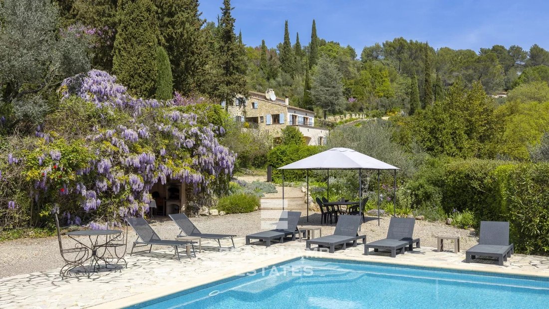 Villa in Tourrettes, Provence-Alpes-Côte d'Azur, France 1 - 17704893