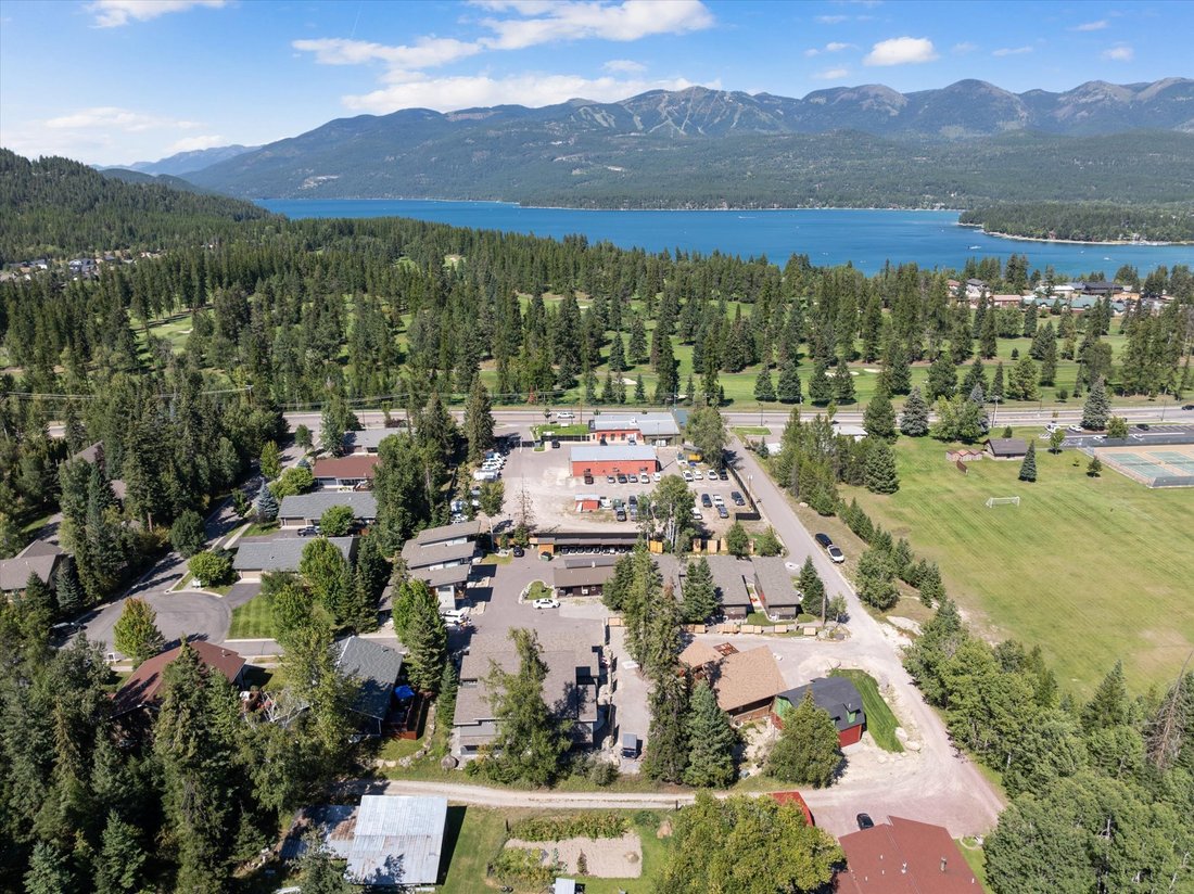 Condo in Whitefish, Montana, United States 1 - 18466900