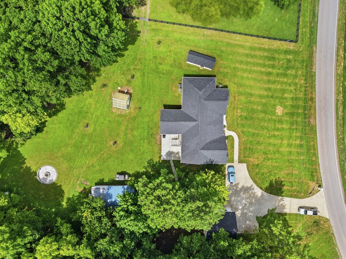 House in Shelbyville, Tennessee, United States 5 - 18463003