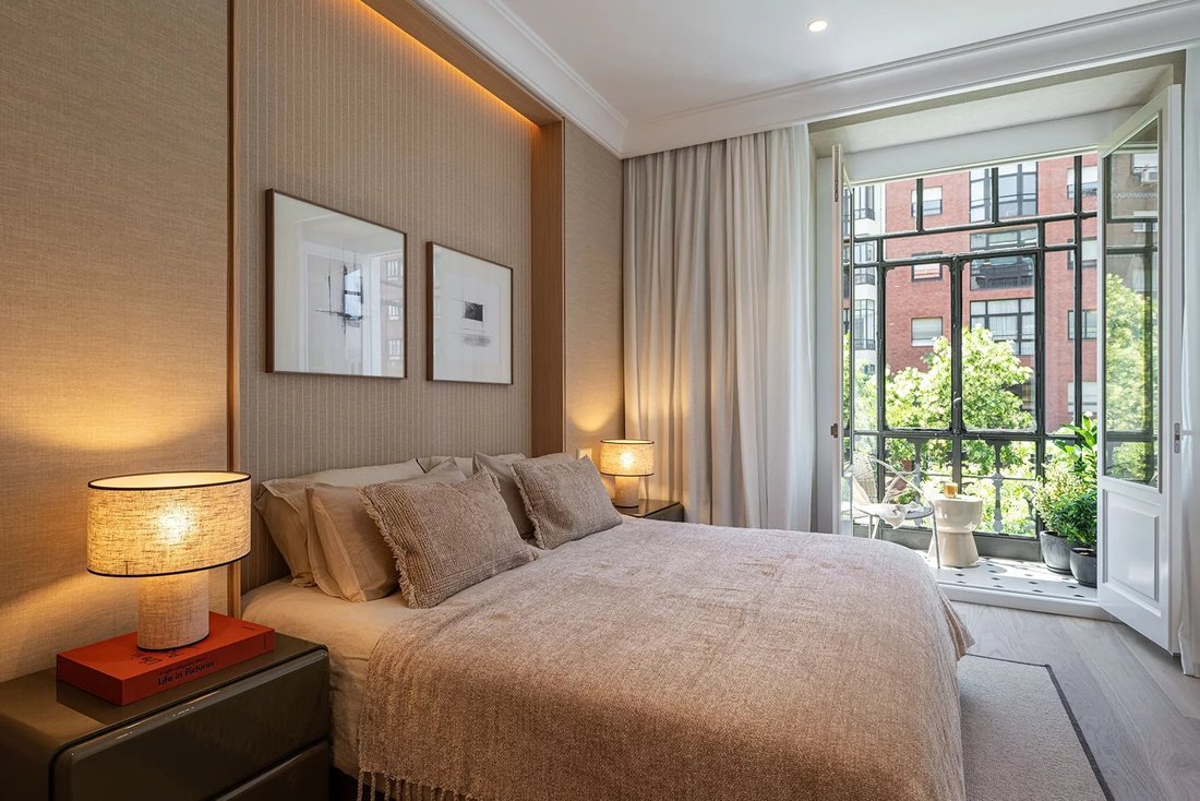 Apartment in Chamberi, Madrid, Spain 2 - 18190363