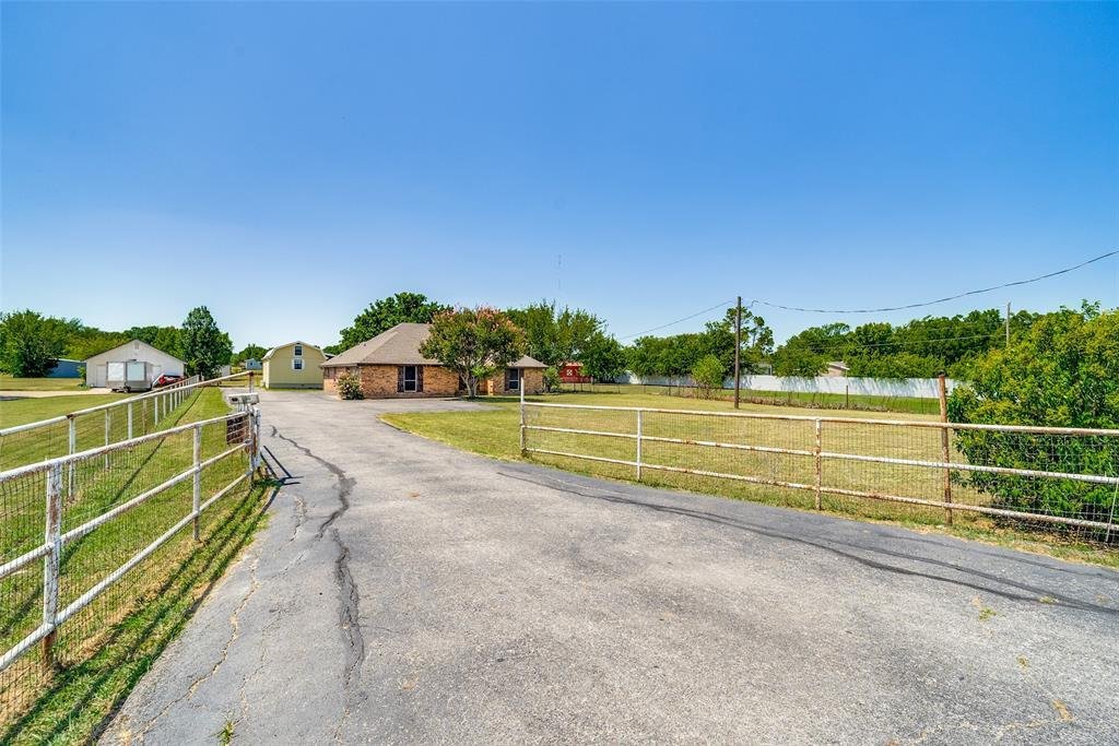 House in Crowley, Texas, United States 2 - 18456494