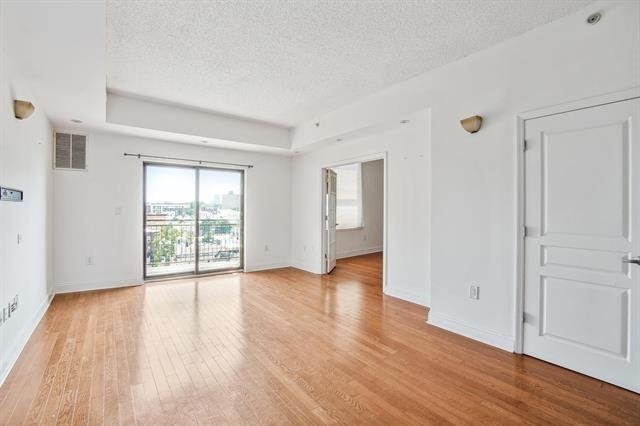 Condo in Union City, New Jersey, United States 2 - 18466612