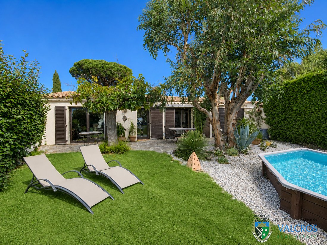 Villa in La Londe-les-Maures, Provence-Alpes-Côte d'Azur, France 3 - 18167373