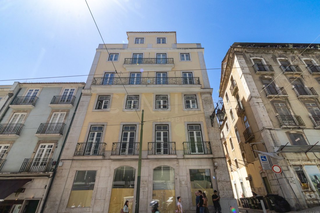 Apartment in Misericordia, Lisbon, Portugal 3 - 18463587