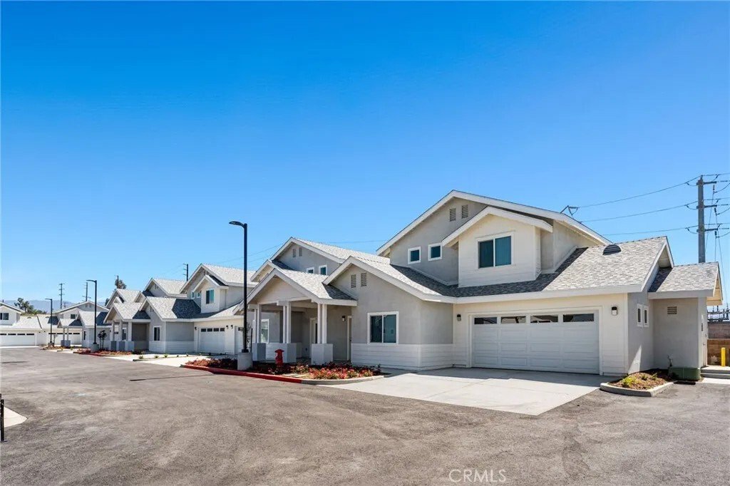 Yucaipa, California, United States 1 - 18463243