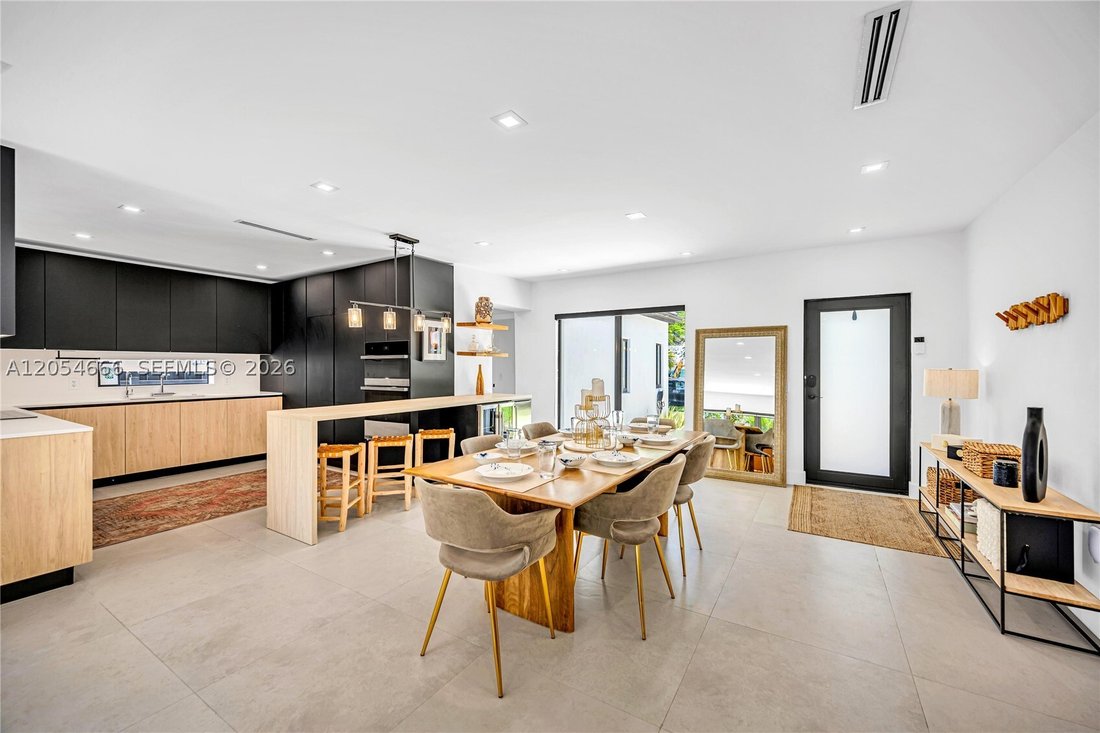 House in Miami, Florida, United States 4 - 18456104