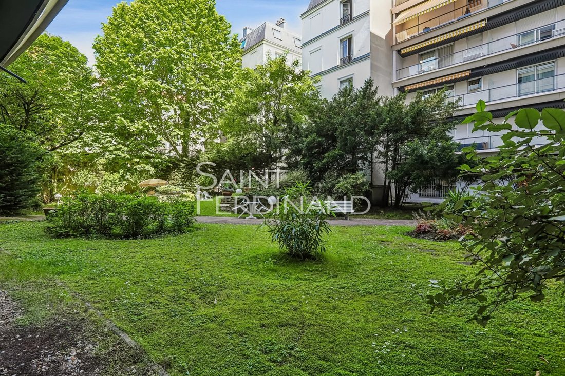 Apartment in La Plaine des Sablons, Neuilly-sur-Seine, France 1 - 18457524