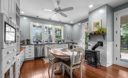 House in New Bedford, Massachusetts, United States 1