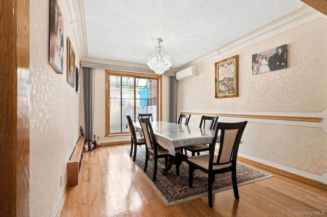 House in New York, New York, United States 5 - 18458651