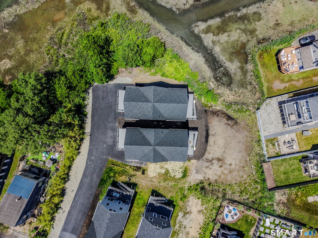 Milford, New Hampshire, United States 4 - 17338496