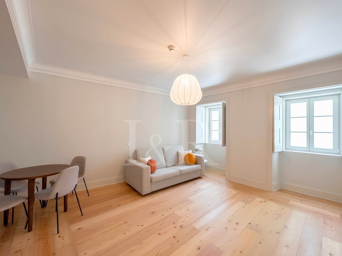 Apartment in Arroios, Lisbon, Portugal 1 - 18355728
