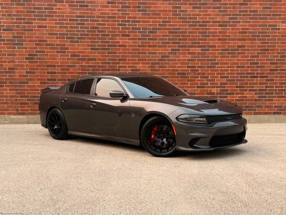 Sedan in Crystal Lake, IL, United States 3 - 18457518